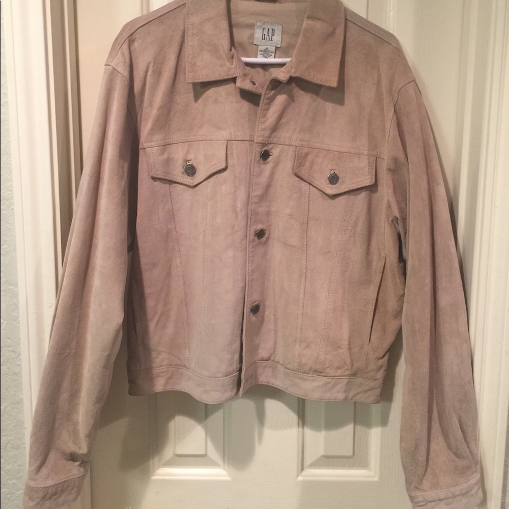 Vintage GAP real suede men’s jacket size medium.